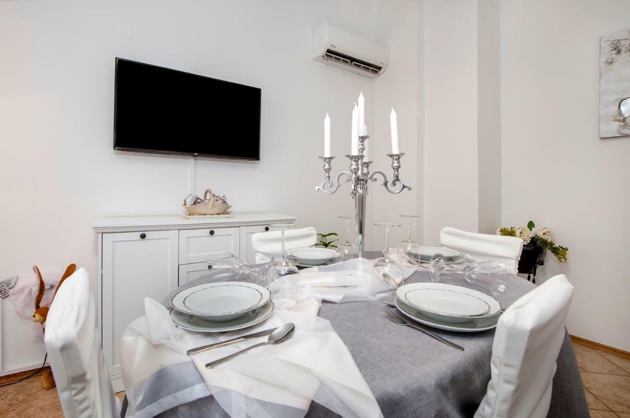 Apartment Len ロヴィニ エクステリア 写真